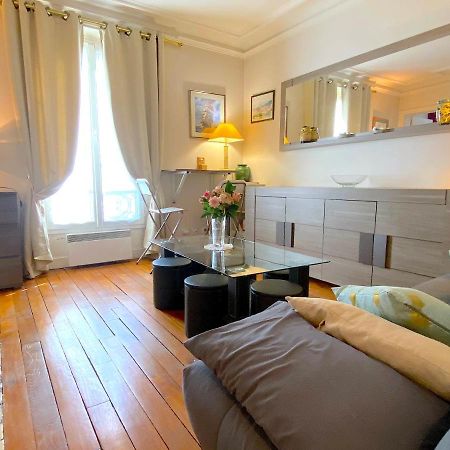 L'Appartement Orsel Paris Exterior foto